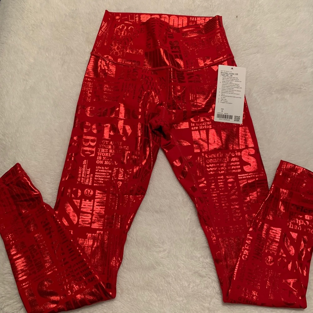 Lululemon red manifesto wunder under NWT
